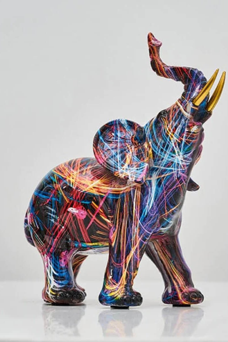 Canadily Home™ - Elephant stature