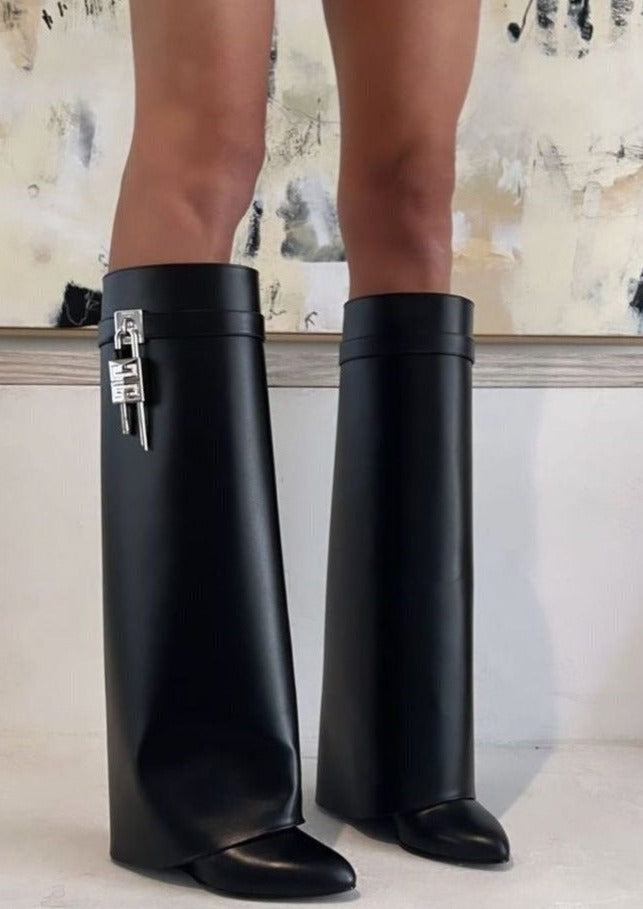 The Giulia Knee Boots