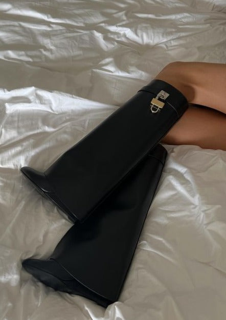 The Giulia Knee Boots